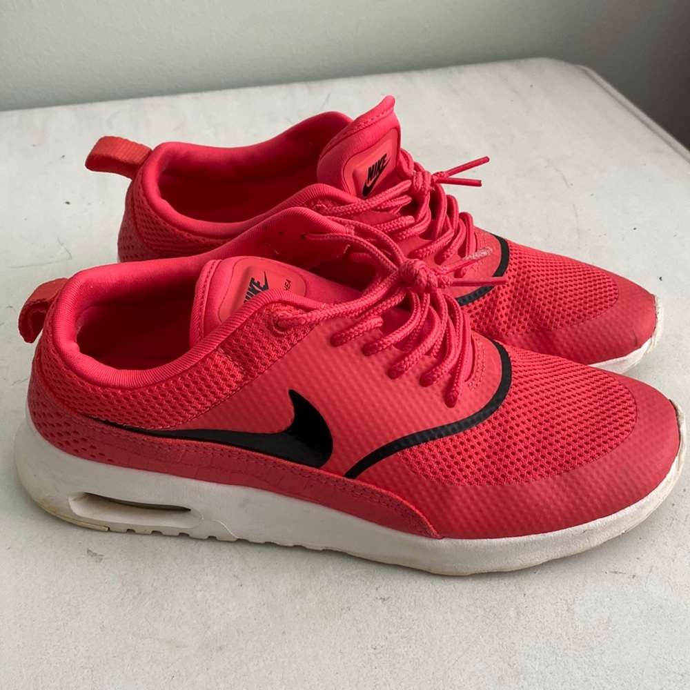Nike Air Max Thea shoes